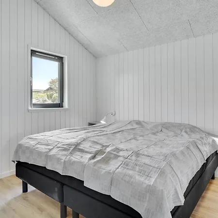 Holiday home In With Wifi *